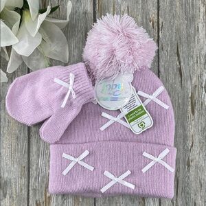 Toby & Me Pink Knit Hat With Pom-Pom & Mittens